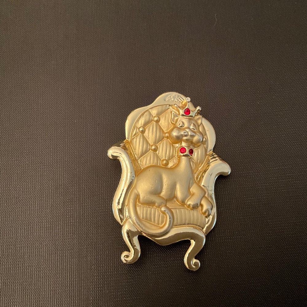 AJC Gold Tone Cat on a Chair Brooch